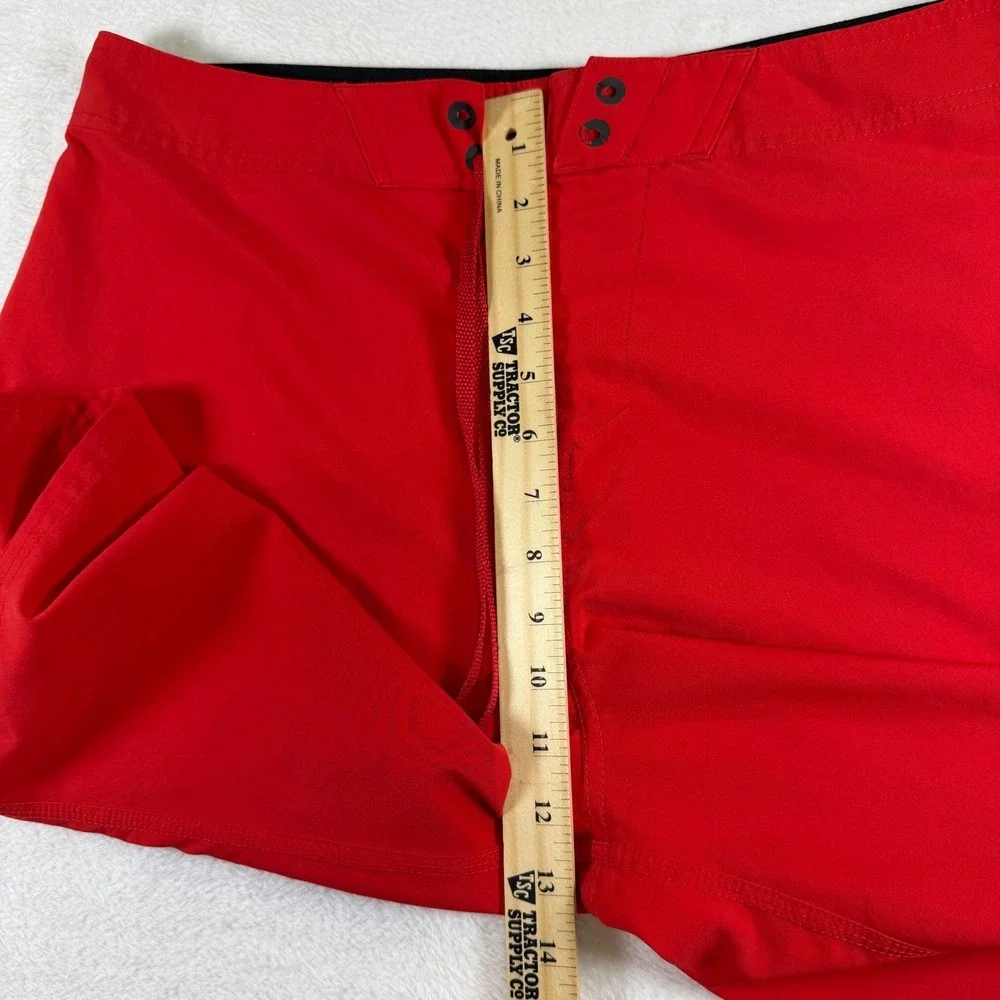 Oakley Mens Red Board Shorts Regular Fit Cargo Pocket Swim Trunks Size 36